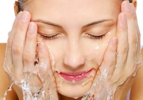Cleaning pores